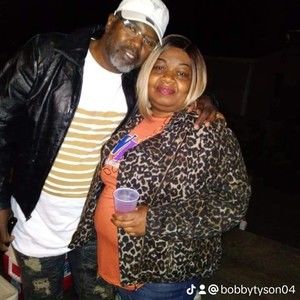 Meet your Posher, Bobby